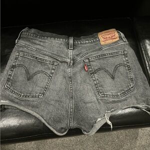 Levi’s cutoff shorts